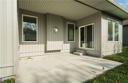 27017 E Olive Drive, Lee's Summit, Missouri 64086, 3 Bedrooms Bedrooms, ,3 BathroomsBathrooms,Residential,For Sale,Olive,HMS2494411