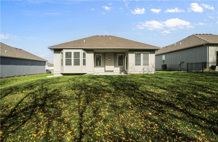 27017 E Olive Drive, Lee's Summit, Missouri 64086, 3 Bedrooms Bedrooms, ,3 BathroomsBathrooms,Residential,For Sale,Olive,HMS2494411